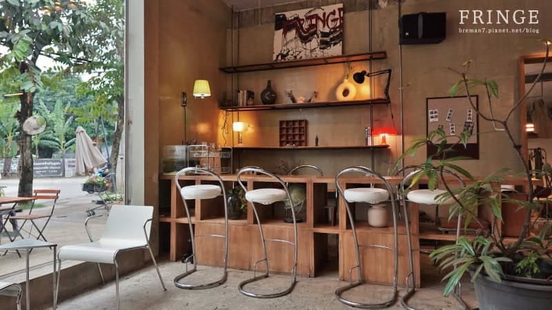 Fringe.th Cafe and Restaurant #3