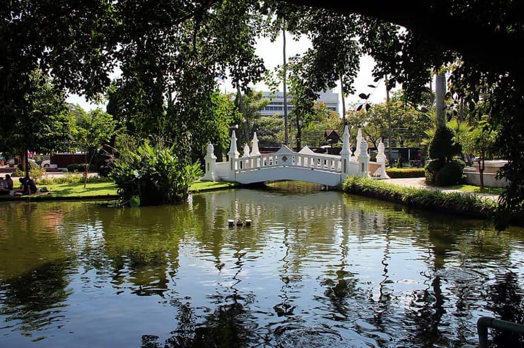 Nong Buak Haad Park