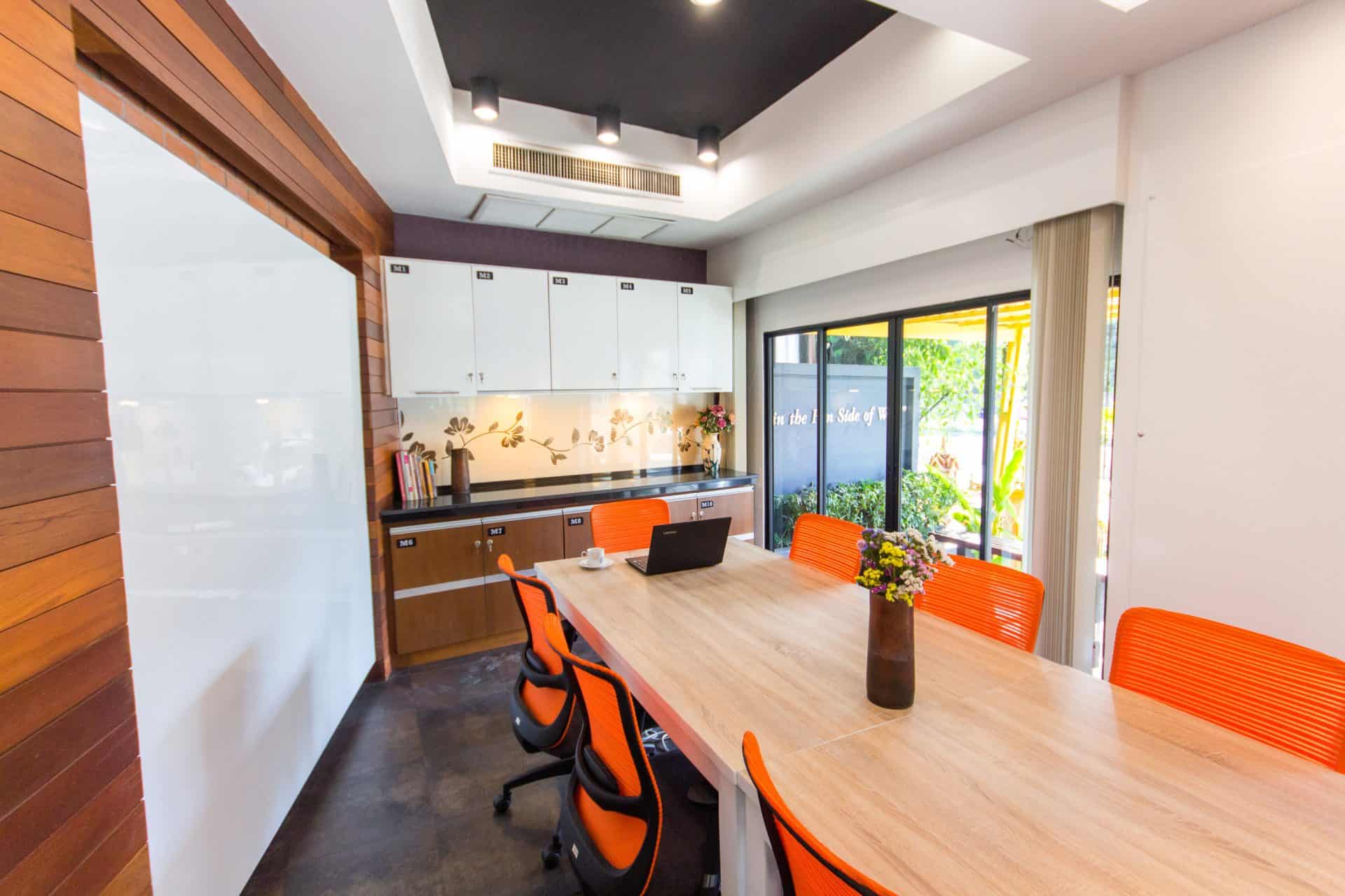 Hub53 Coworking & Coliving Space